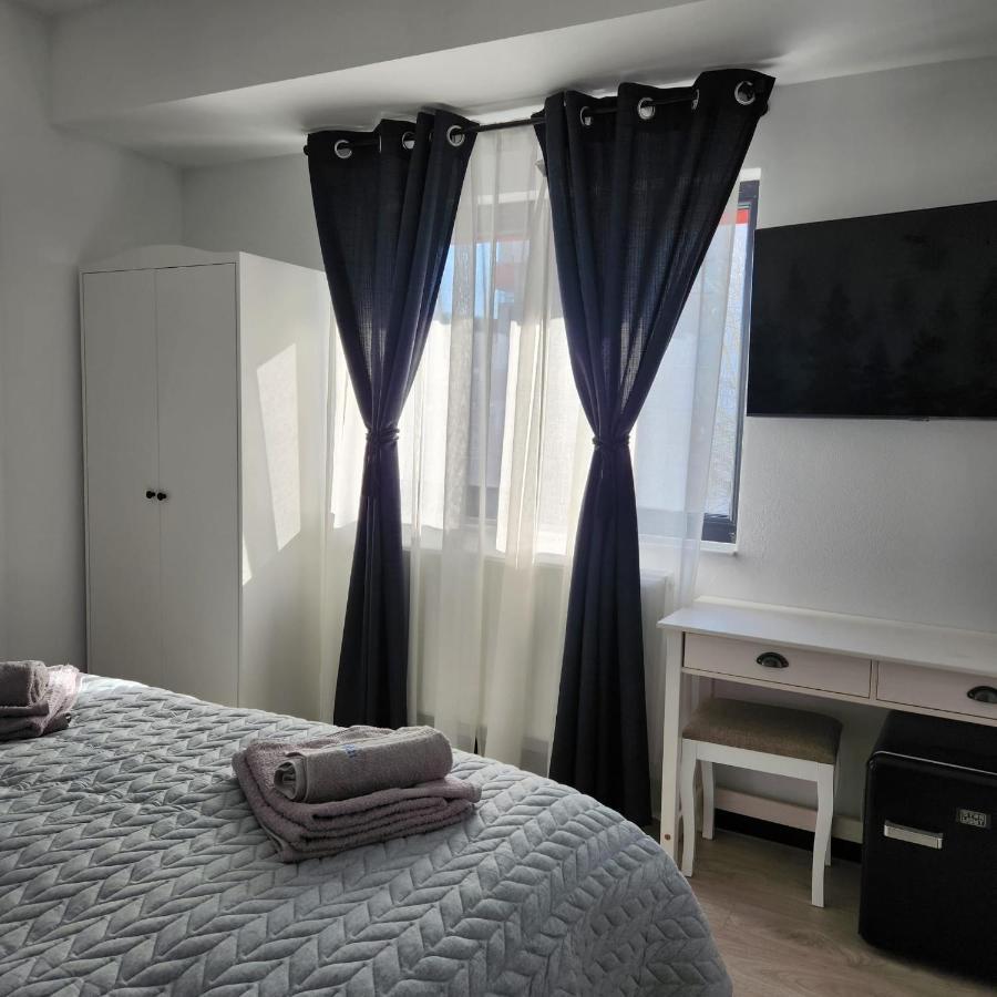 My Room Accommodation Curtea de Argeş Dış mekan fotoğraf